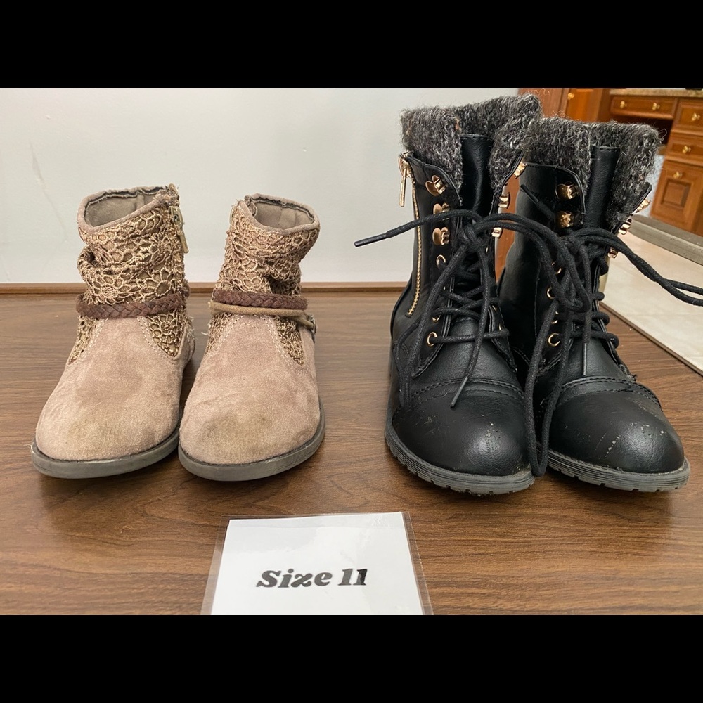 Toddler boots size 11